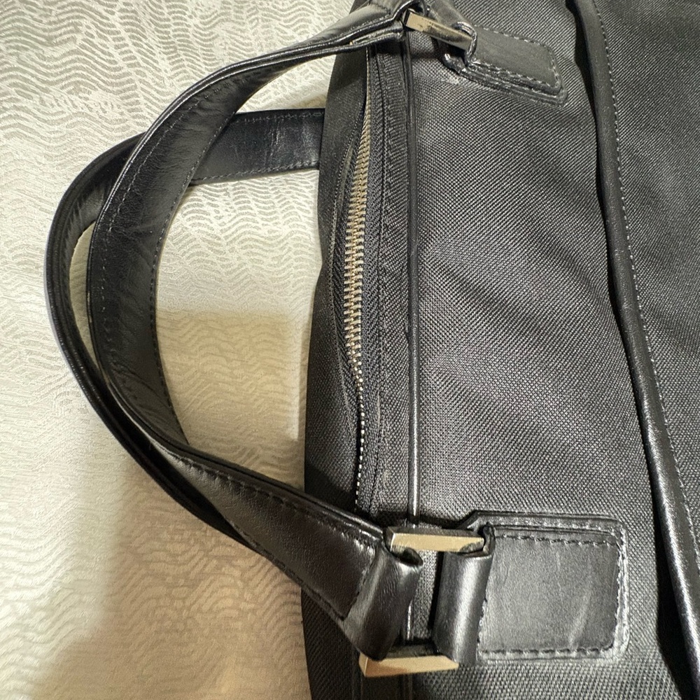 Jones Bootmaker University Briefcase - Picture 3 of 16